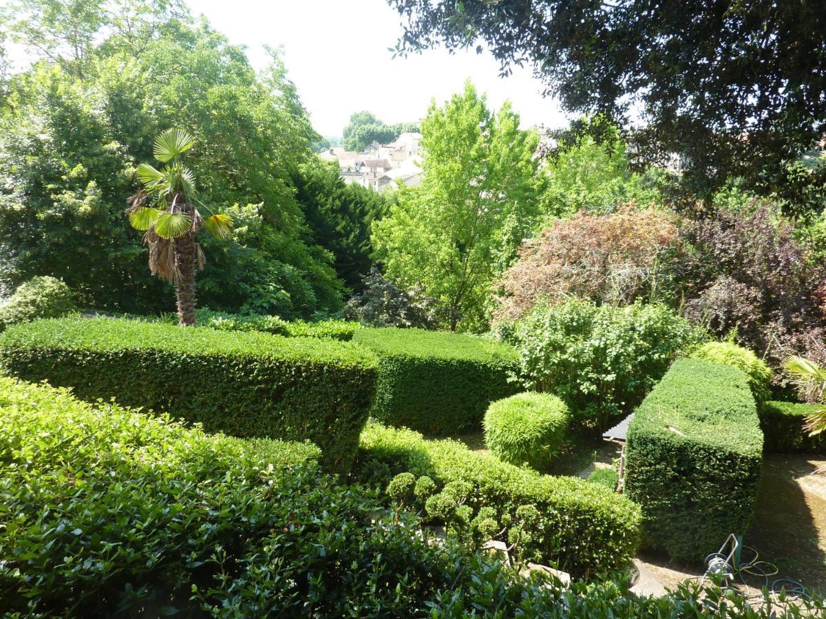 مبيت وإفطار Nérac Beaux Chenes المظهر الخارجي الصورة